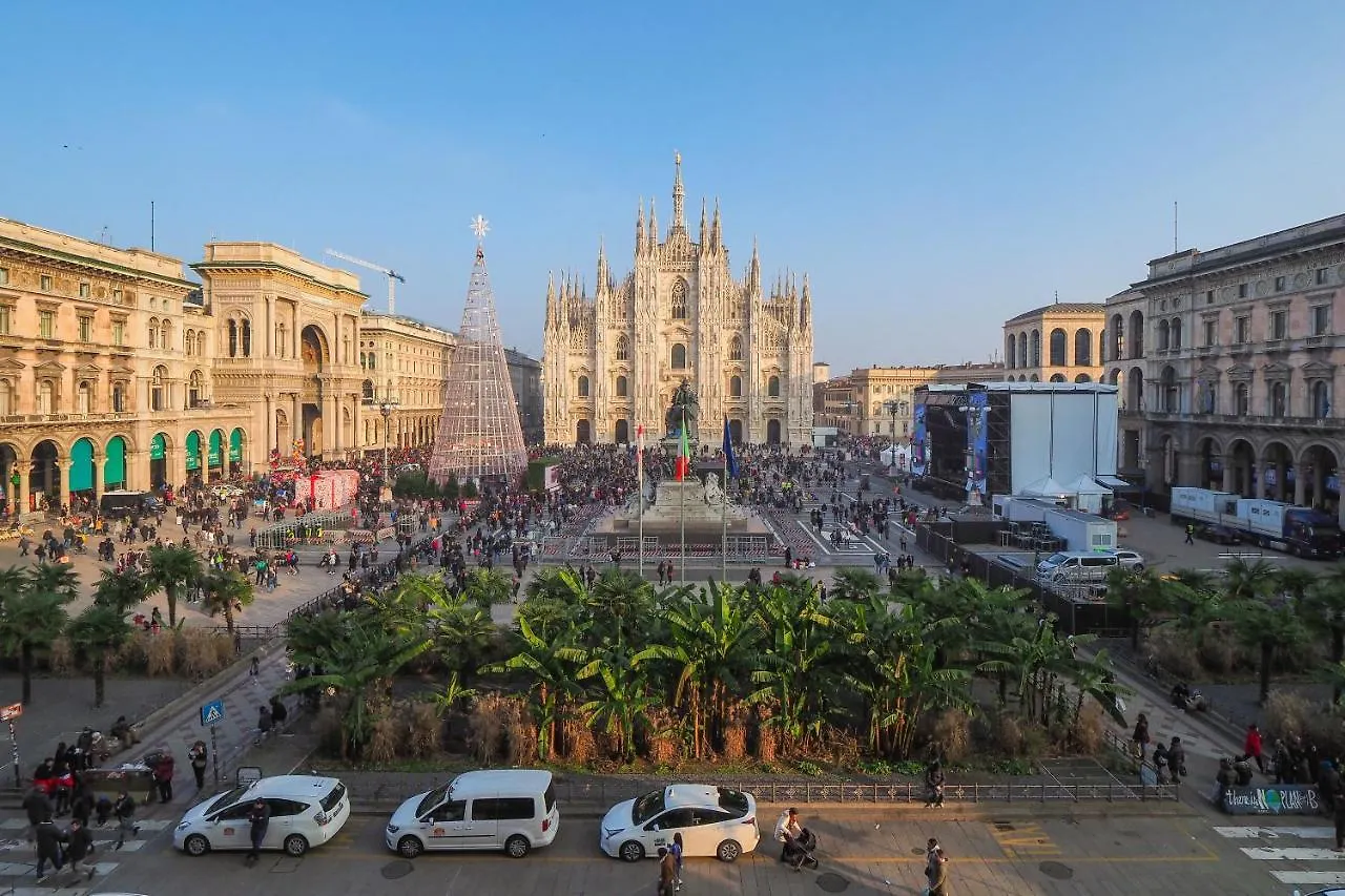 Apartment Unique Duomo Luxury Property Milan