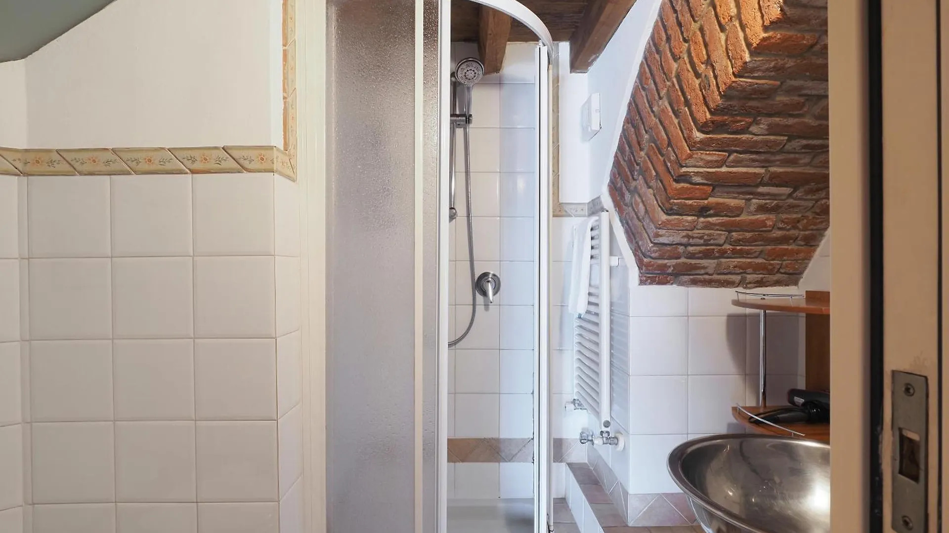 Apartment Unique Duomo Luxury Property Milan
